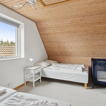 Dzavid - 50m From The Sea By Interhome Havnebyen