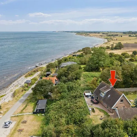 Dzavid - 50m From The Sea By Interhome Hébergement de vacances Havnebyen