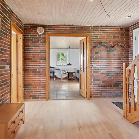 Dzavid - 50m From The Sea By Interhome Hébergement de vacances