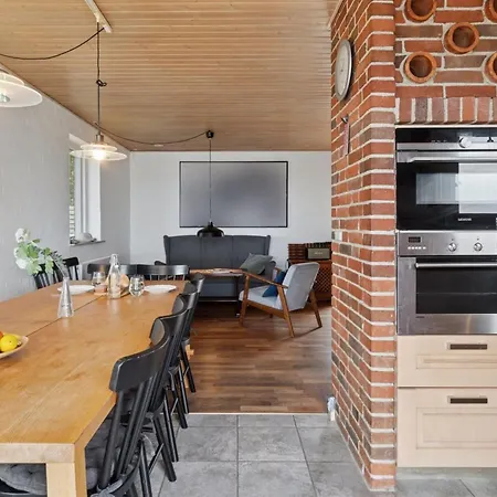 Hébergement de vacances Dzavid - 50m From The Sea By Interhome Havnebyen